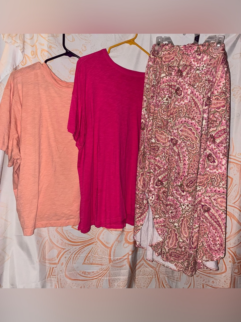 Maurice’s Women’s Lightweight Short Sleeve Tops & Capri Flowy Pants